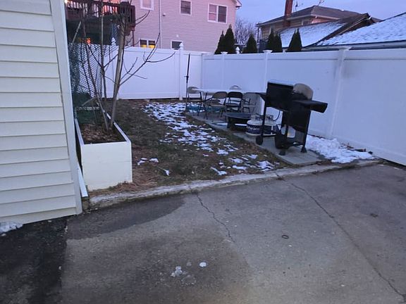 shared backyard access