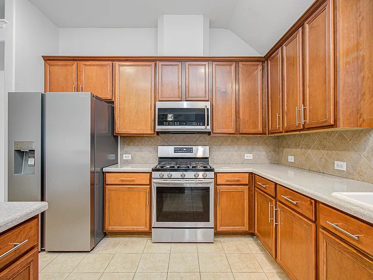 21922 Catoosa Dr — Photo 16