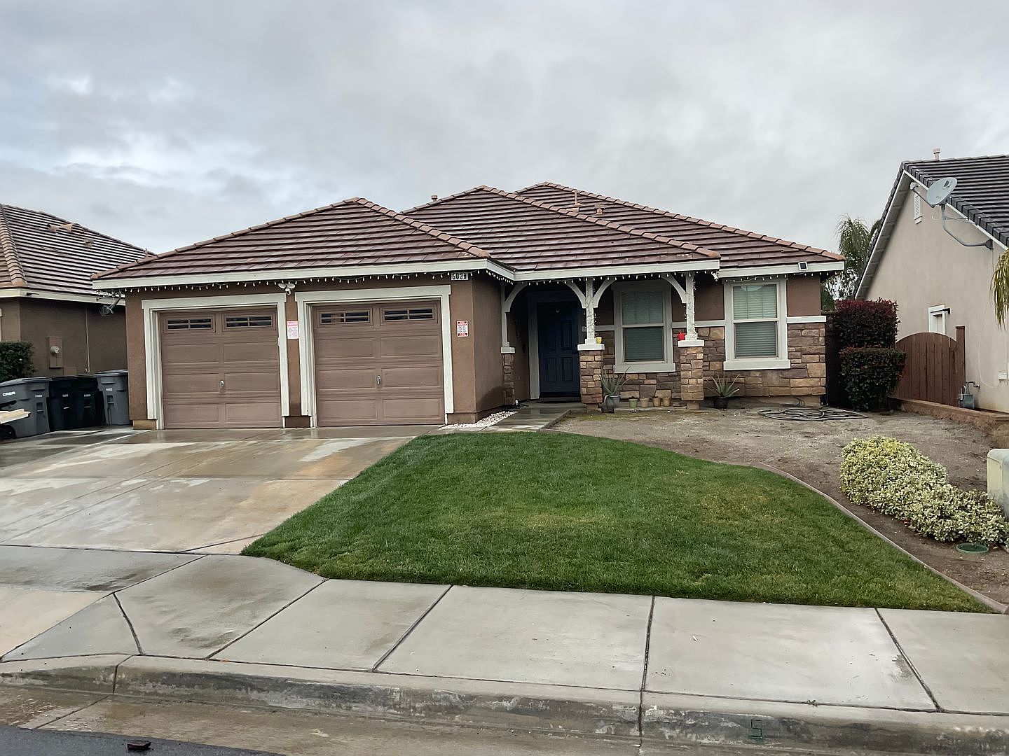 3038 Hawthorne Rd, Perris, CA 92571 Zillow