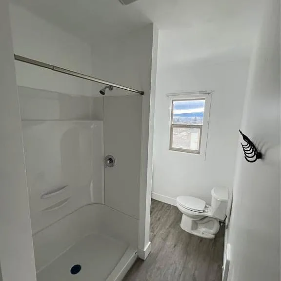 423 1/2 S Dakota St — Photo 2