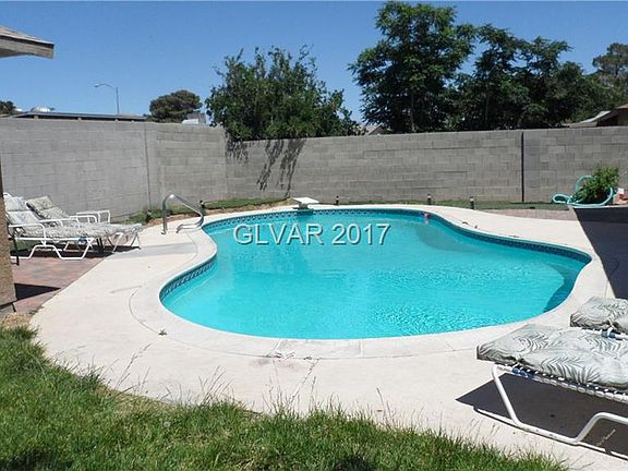 5th image of 5263 Orinda Ave