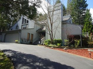 110 Trinco Rd, Weaverville, CA 96093