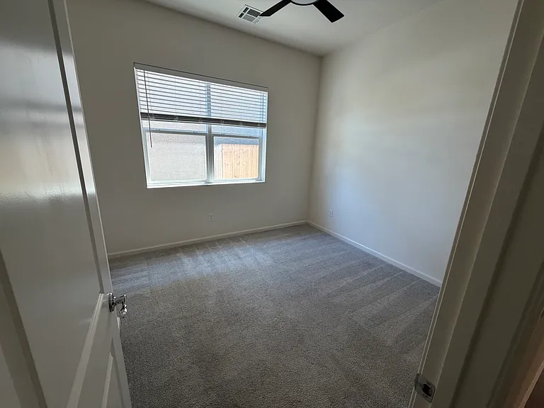 7693 Boulder Falls Dr — Photo 20