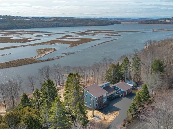 351 Norton Shore Rd, Hampton, NB E5N 6K2