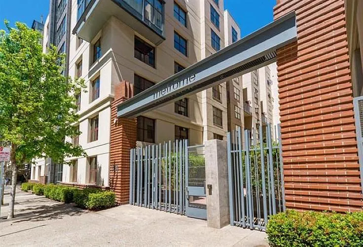 1150 J St #603 — Photo 33