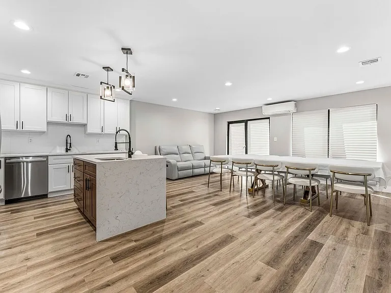 512 Knopf St — Photo 5
