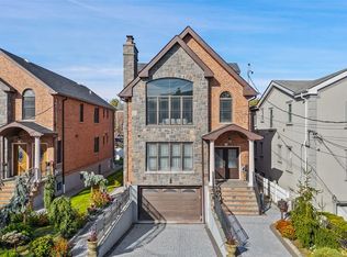 2063 Narragansett Ave #2, Bronx, NY 10461