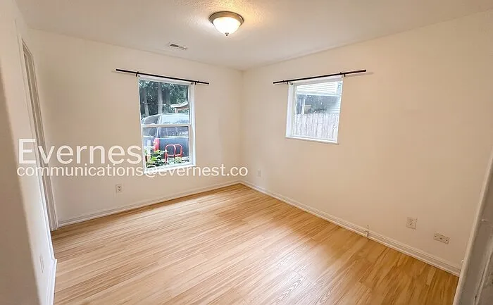 2534 SE 92nd Ave — Photo 9