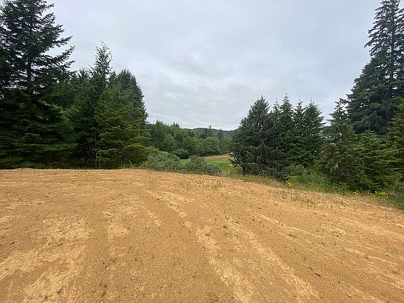 Overlooking 7th hole of FHGC