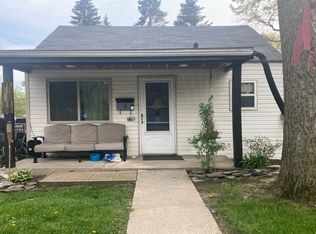 25701 Hanover St, Dearborn Heights, MI 48125