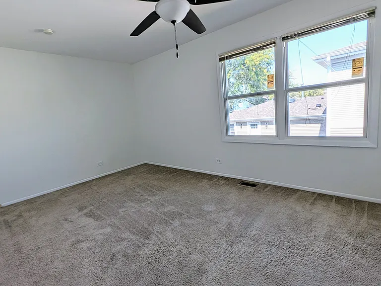 233 Sunset Ct #233 — Photo 10