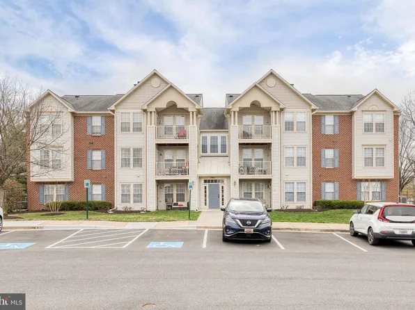 2445 Blue Spring Ct Unit 102, Odenton, MD 21113