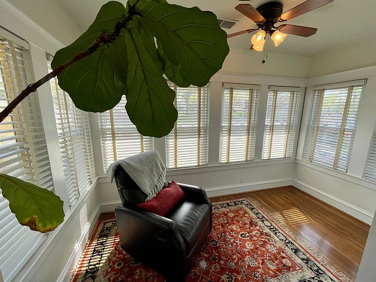 Attached sunroom or office
