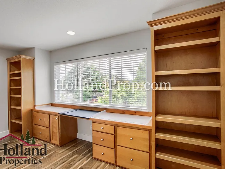 4859 SE Vintage Pl — Photo 5
