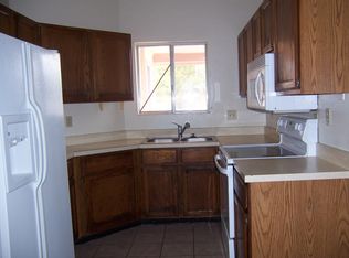 3030 S Hearthstone Dr, Tucson, AZ 85730