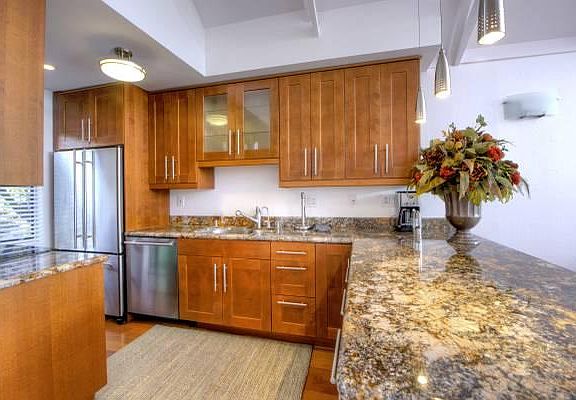 3rd image of 1410 Vistazo West St #2
