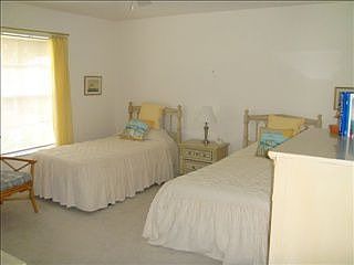 3rd image of 27170 Enclave Dr