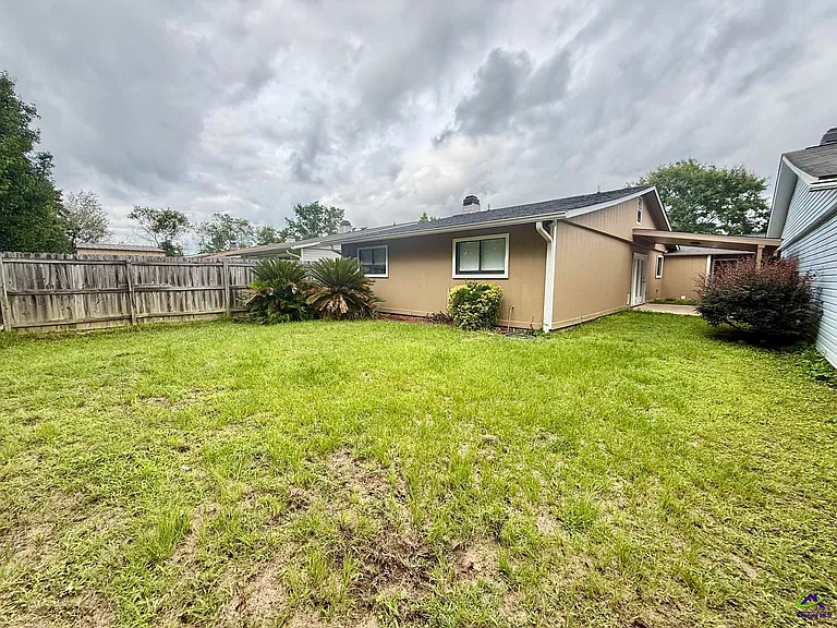 144 Pleasant Hill Ct — Photo 21