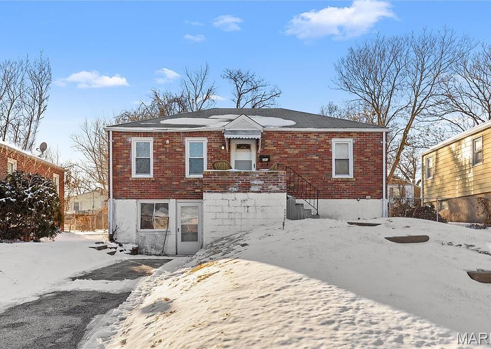 1st image of 443 Warford Ave
