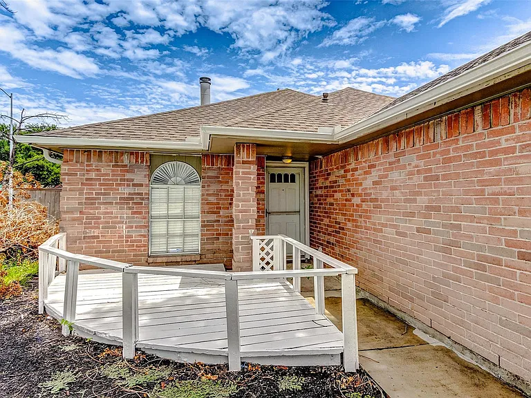 8410 Fawn Wind Ct — Photo 6