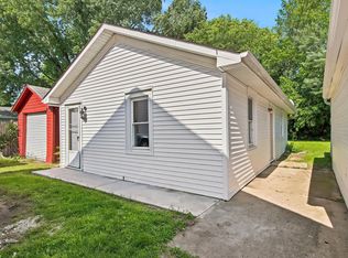 6929 13th Ave Unit 2, Kenosha, WI 53143