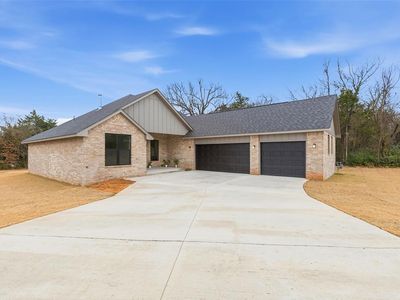 1219 Cedar Ln, Harrah, OK, 73045