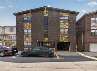 137 71st St APT 2B, Guttenberg, NJ 07093
