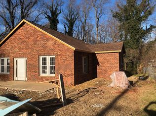 1042 Ridge Ave, Gastonia, NC 28052