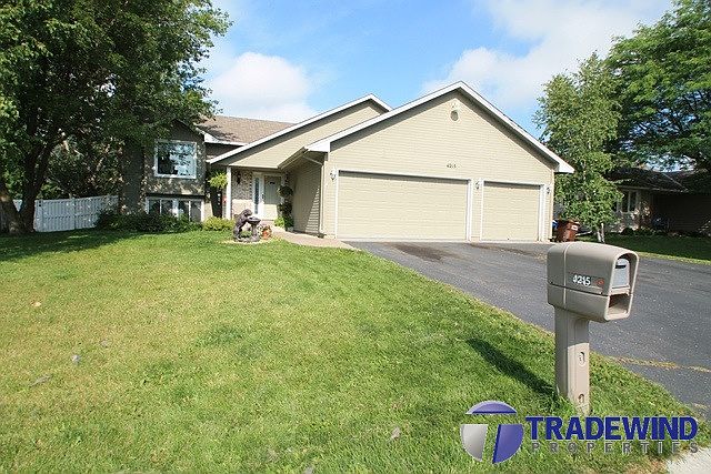 1st image of 4215 Orchid Ln N