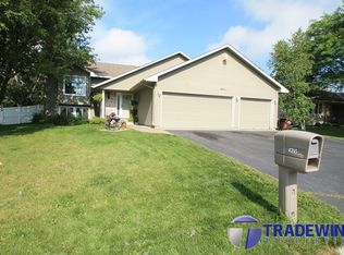 4215 Orchid Ln N, Plymouth, MN 55446