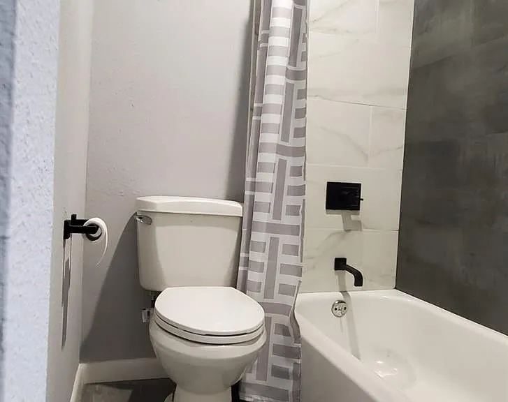 23431 Dew Wood Ln — Photo 26