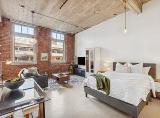 546 Beatty St #206, Vancouver, BC
