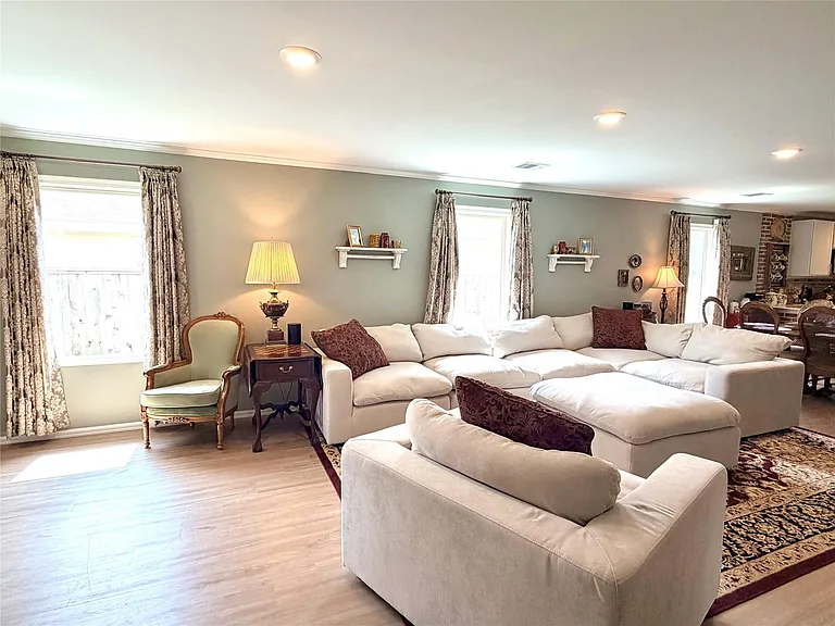 532 Flower Reed Ct — Photo 8