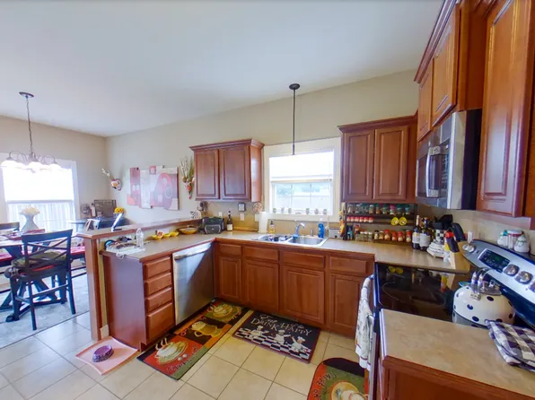 8891 Butterfly Ln, Manhattan, KS 66502