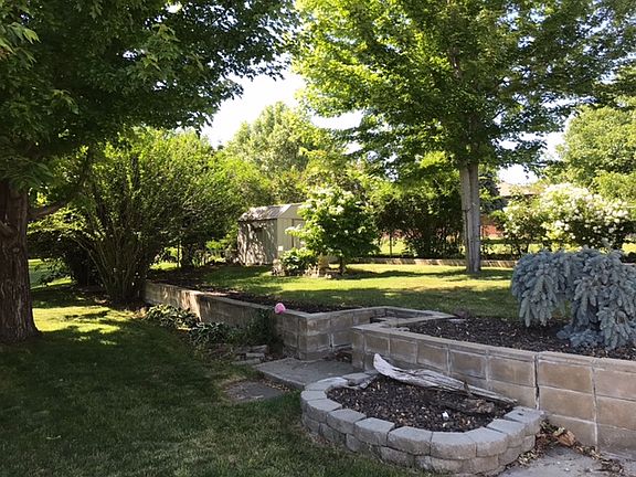 Upper terrace of backyard