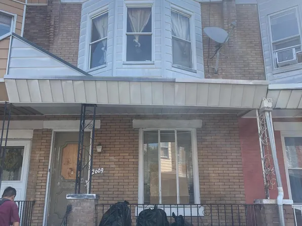 2069 Clarence St, Philadelphia, PA 19134