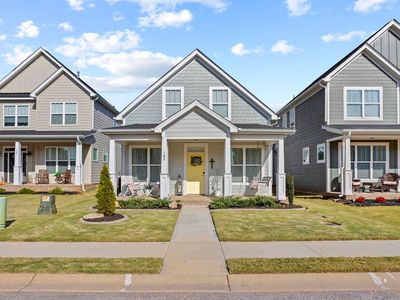 103 Townsend Ave, Greer, SC, 29651