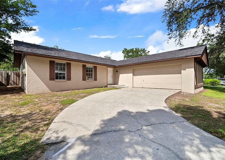 1st image of 810 BLACK KNIGHT DRIVE