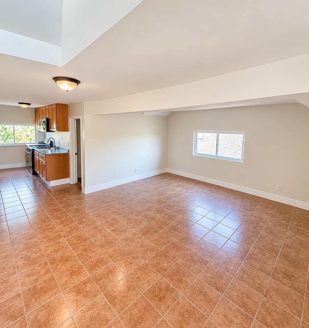 3 bed, $1,850 — Photo 4