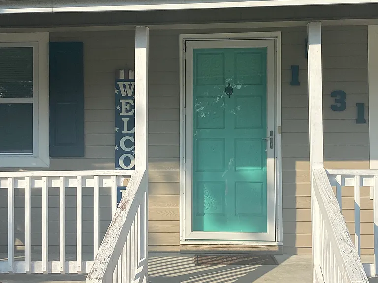 1131 Charlotte Ave — Photo 8