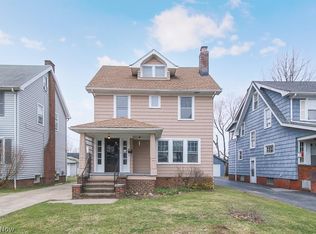2100 Marlindale Rd, Cleveland Heights, OH 44118
