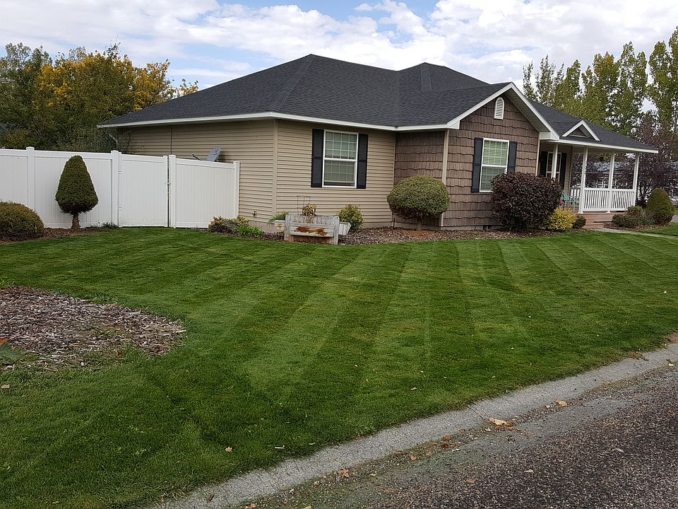 100 S Idaho Ave, Sugar City, ID 83448 Zillow