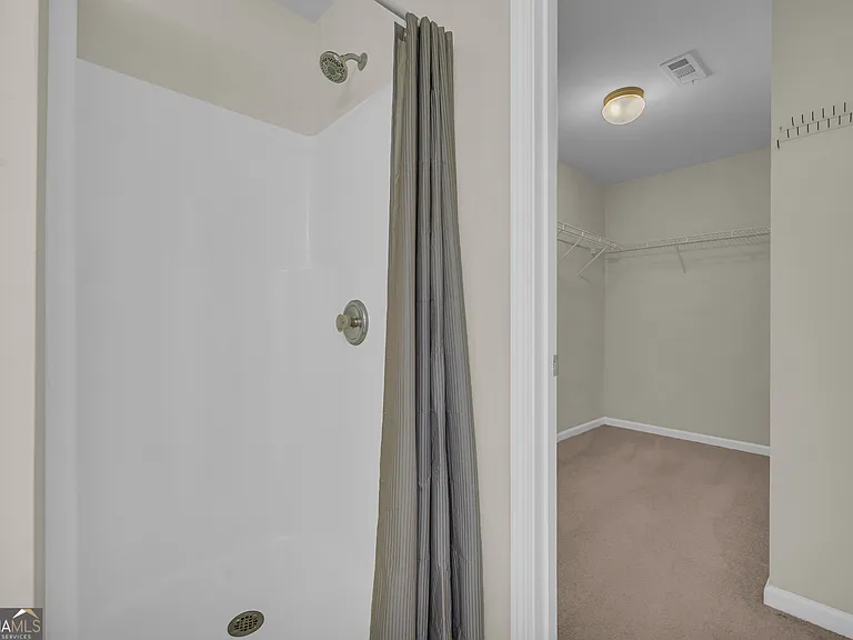 494 Bishop Ct — Photo 16