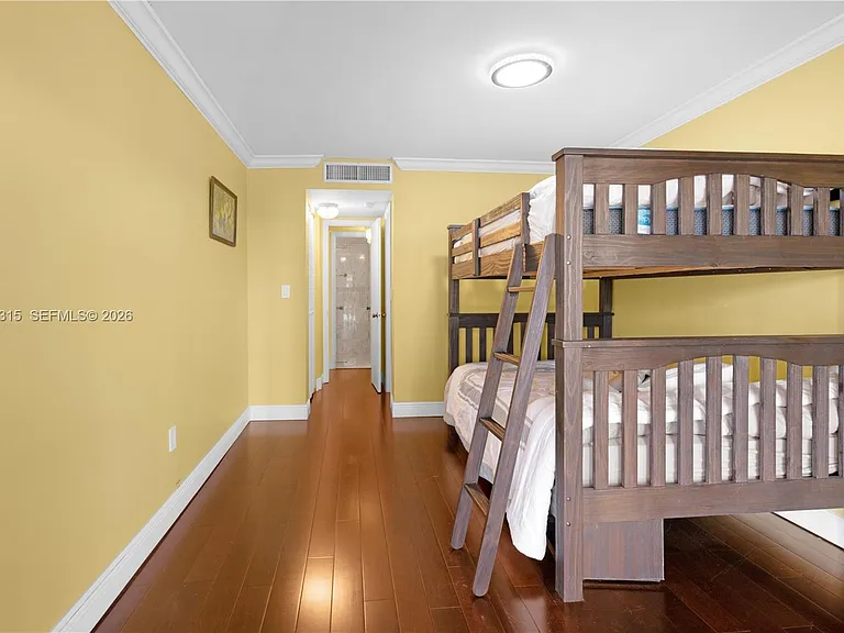 6423 Collins Ave #703 — Photo 26