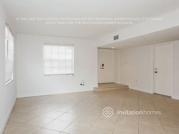 4th image of 10029 SW 146th Pl