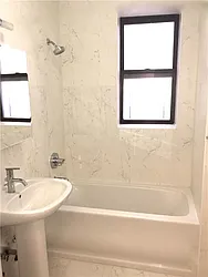 Rented by R New York