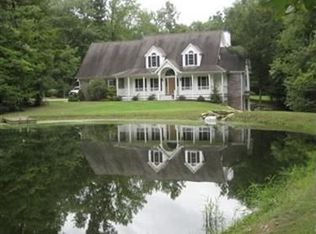 13675 Fisher Rd, Burton, OH 44021