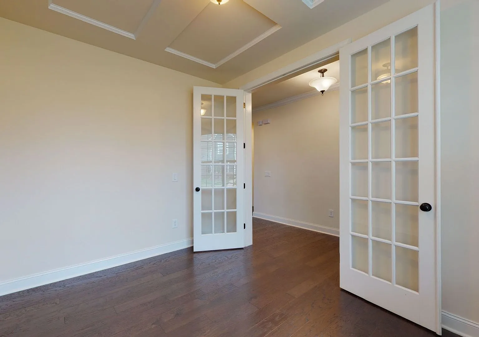 Rea Farms - Waverly Place- Like New Single-Family Home-Fenced in backyard! — Photo 3