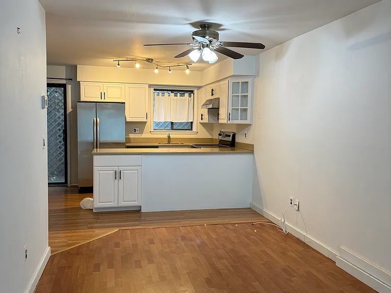 10 Fort Point St #11 — Photo 10