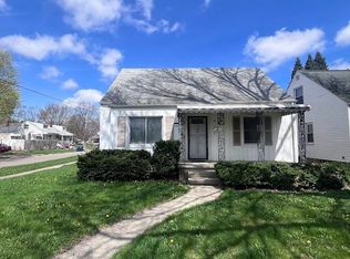 652 Crawford St, Flint, MI 48507